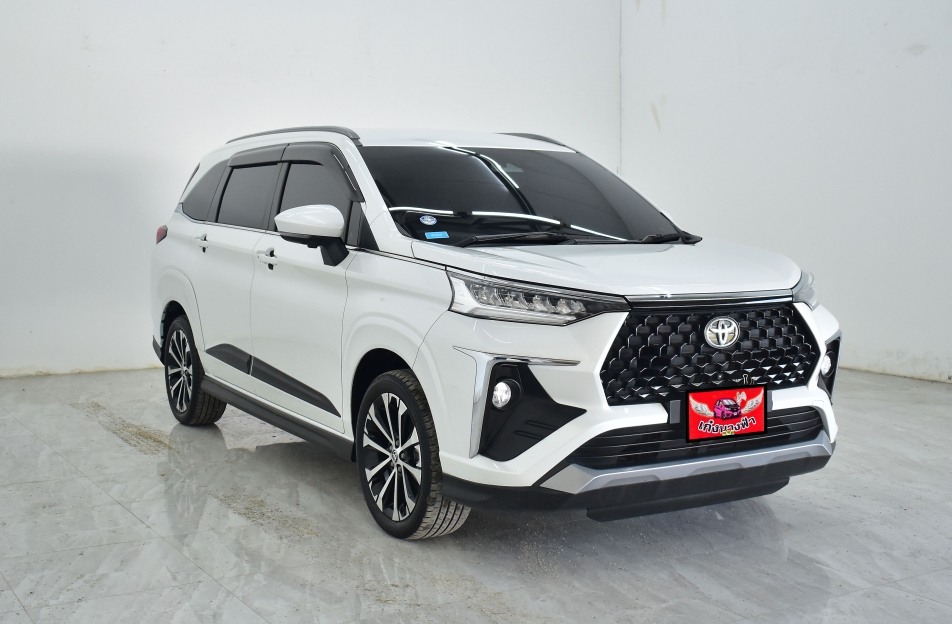 Toyota Veloz Hybrid Premium