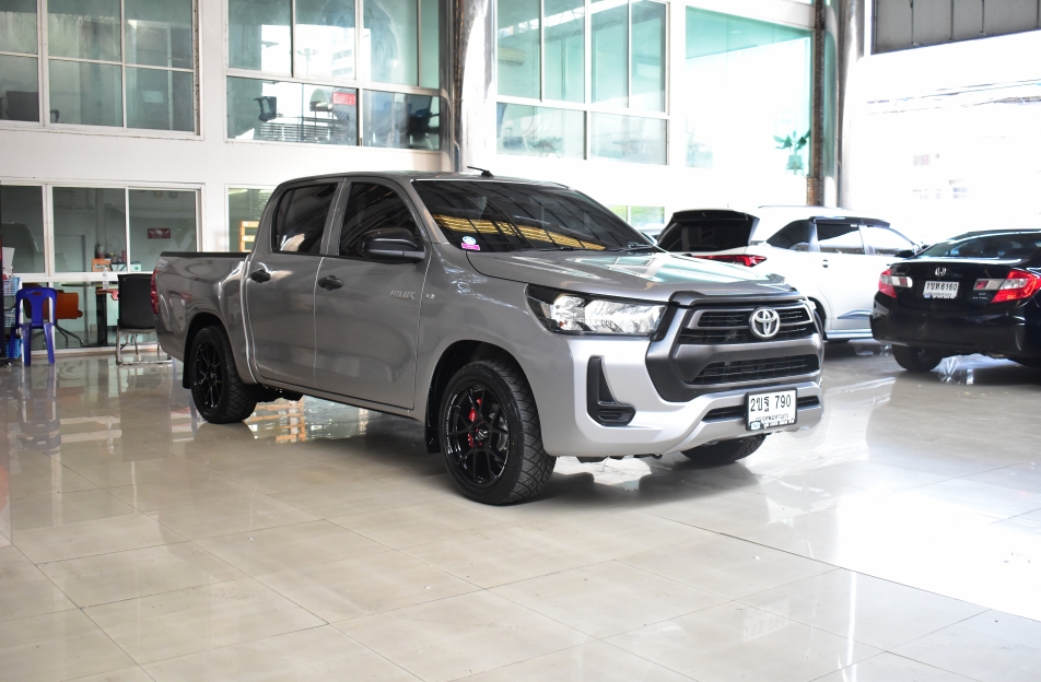 Toyota Revo 4dr Z Edition Entry